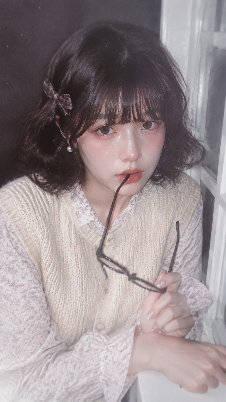 Soft-Focus Japanese Retro Portrait