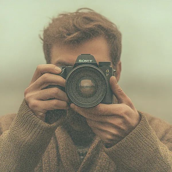 Портрет UX-дизайнера на Sony Alpha 1